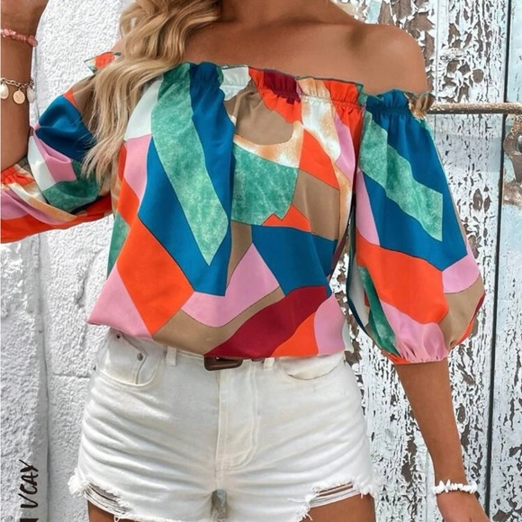 Super Cute Vacay top - Picture 2 of 4